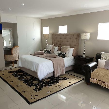 Pongola Road Self Catering Accommodation Uitenhage Exterior foto